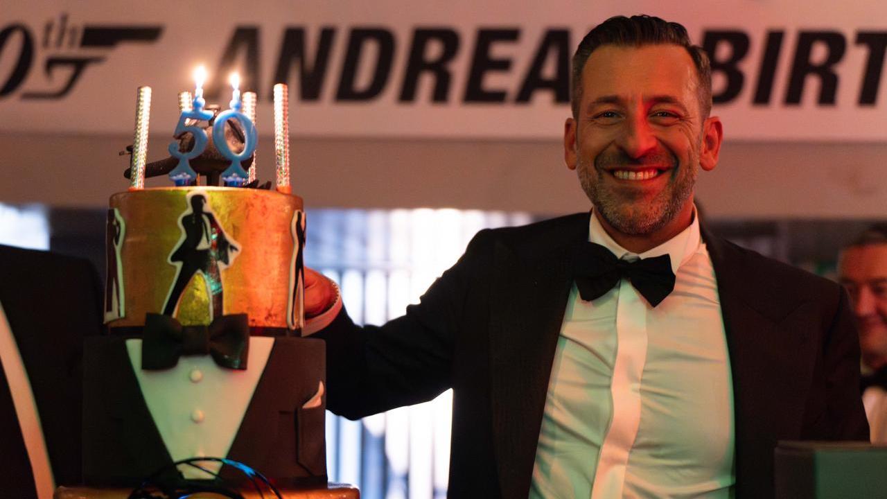 I 50 anni di mister Mini Motor Andrea Franceschini: party a tema 007 e donazione all'Anfass di Correggio