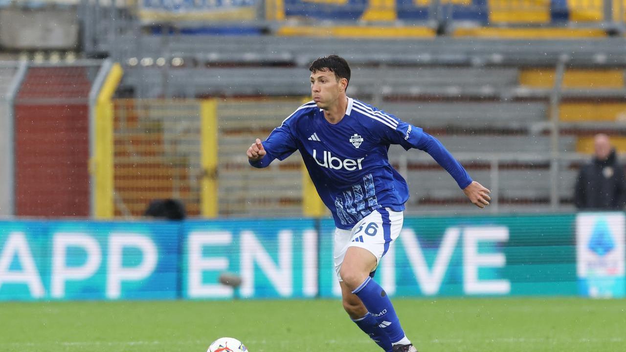 Luca Mazzitelli in azione con la maglia del Como