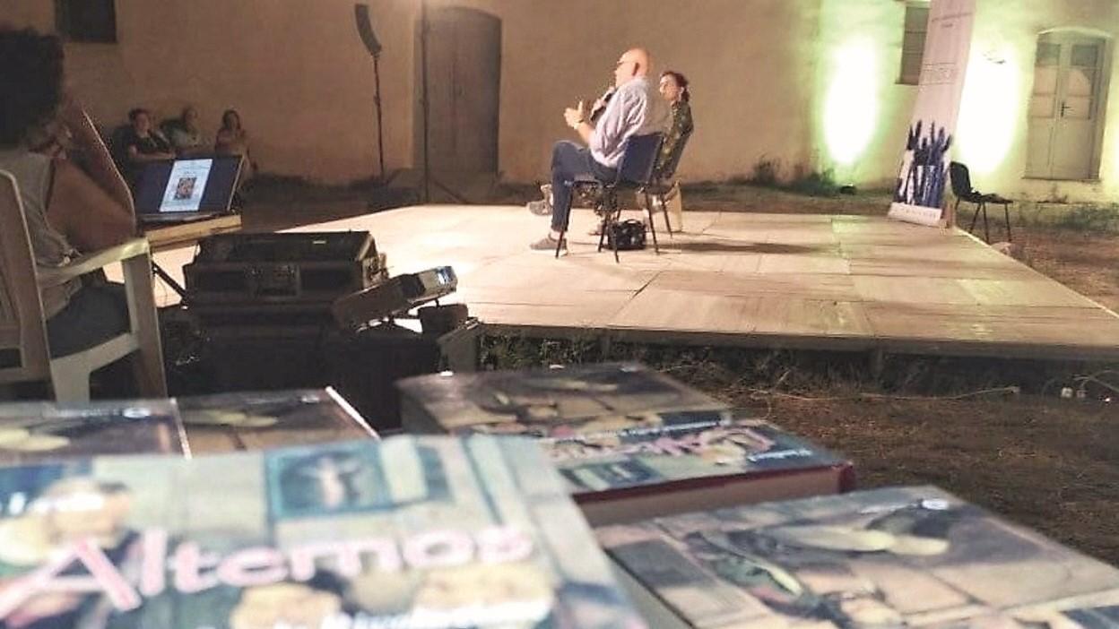 Vindice Lecis annuncia l’ultimo romanzo: «A marzo esce “La rivolta”»