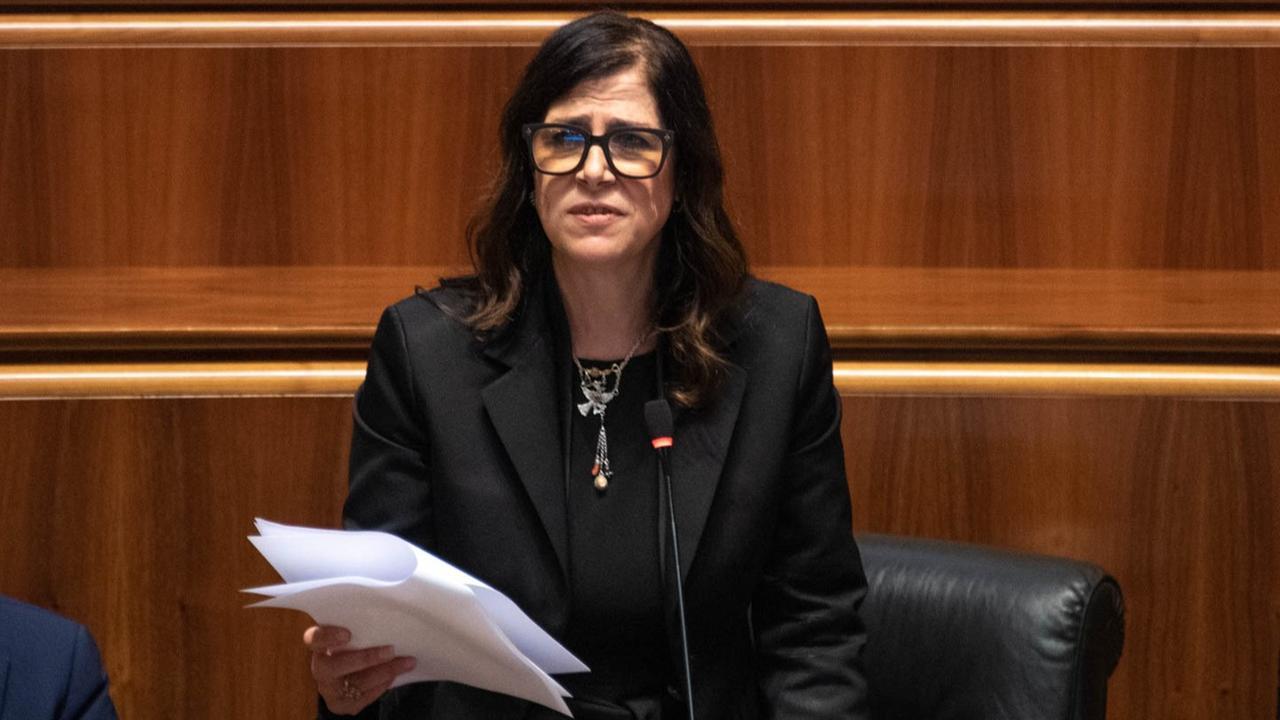 
	La presidente della Regione Alessandra Todde durante l'intervento in aula (foto Mario Rosas)

