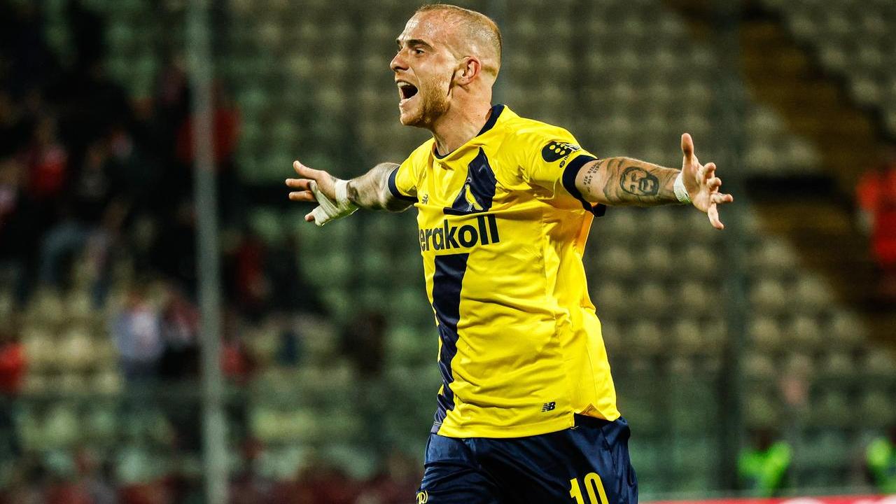 Antonio Palumbo resta al Modena