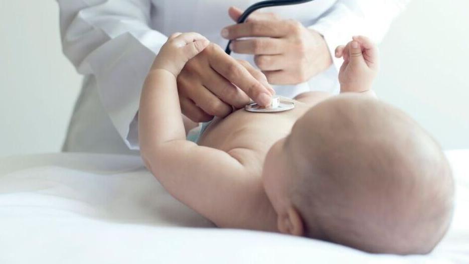 Centinaia di bimbi senza pediatra: le famiglie sul piede di guerra