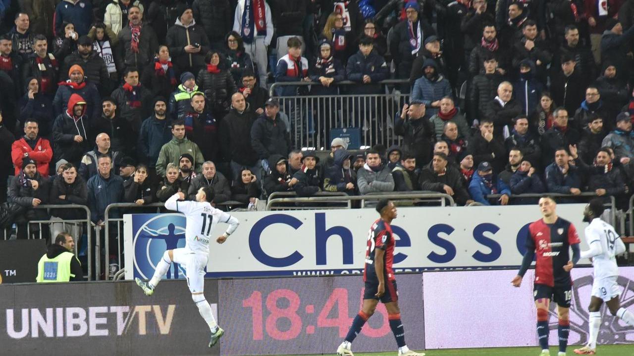 Cagliari sconfitto, la Lazio resta la sua bestia nera