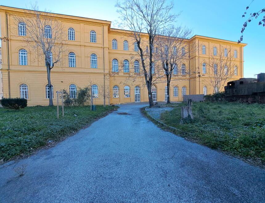 Livorno, ecco le "nuove" Micheli: via ai lavori per quasi 4 milioni. Aule pronte a settembre '26