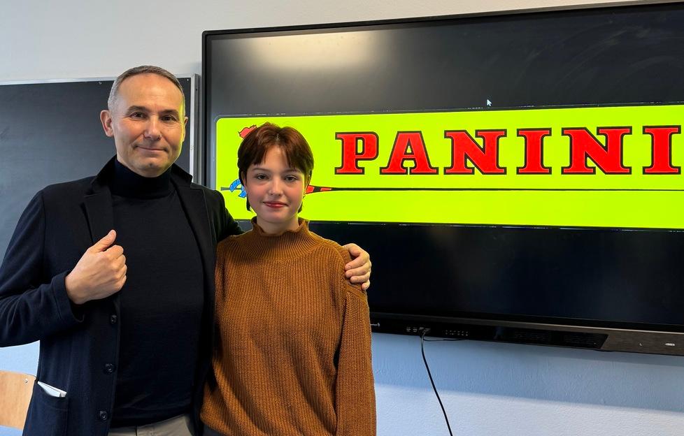 
	Marco Panini insieme alla nipote Arianna Interdonato, studentessa del liceo Muratori San Carlo

