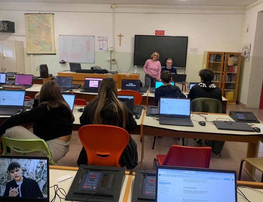 Comunicare è bello, percorso di 4 anni all’Einaudi di Ferrara