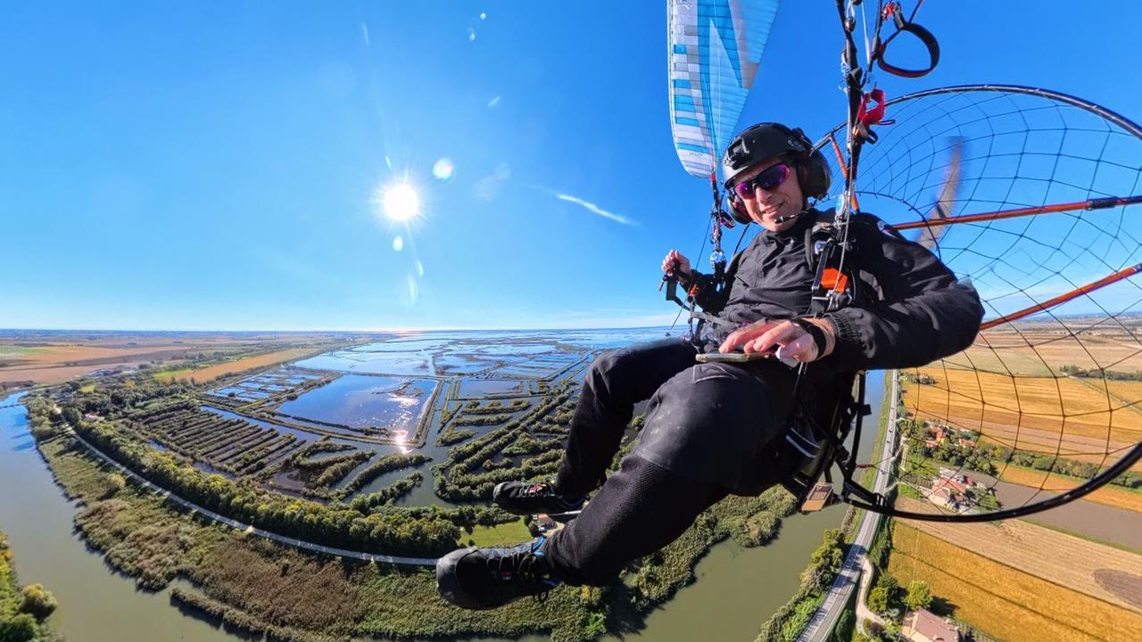 Vigarano Mainarda, parapendii caduti. La testimonianza: «Otto secondi di terrore»