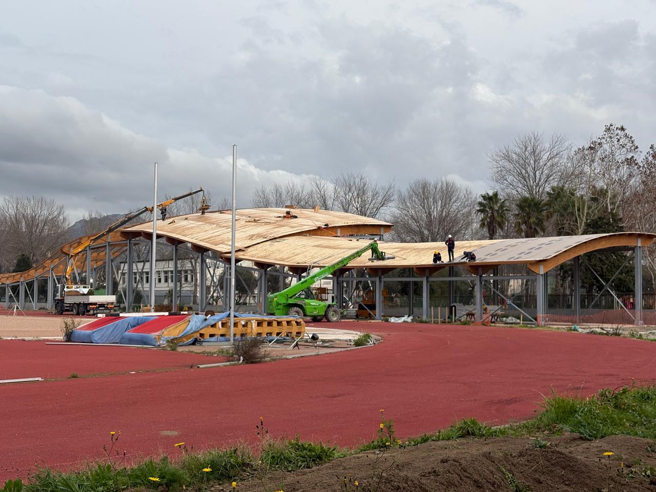 Olbia, al Fausto Noce spunta la pista di atletica al coperto