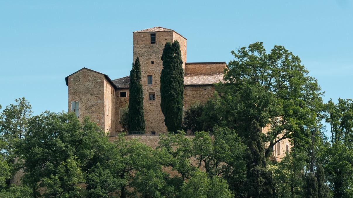 Turismo, il castello del Bianello tra le mete reggiane preferite: oltre 5mila visitatori in un anno