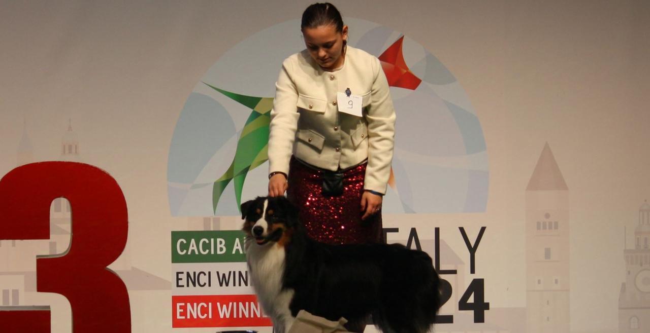 Masi San Giacomo, Vittoria e l’amore per i cani: a 16 anni li guida nelle gare