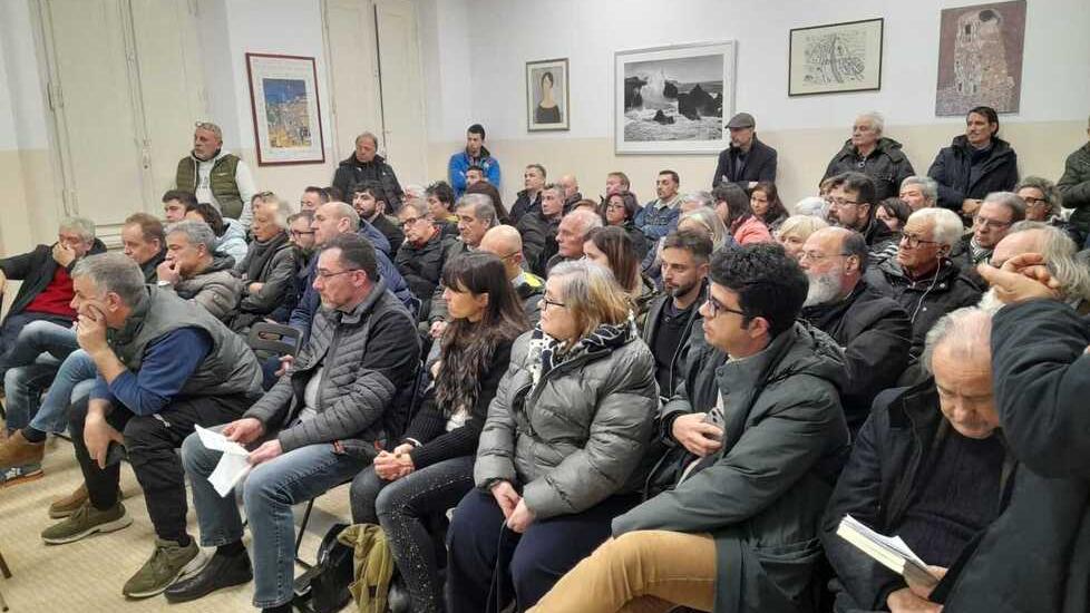 Ponte all’Abate, ristori a giugno e riapertura alle auto il 10 aprile