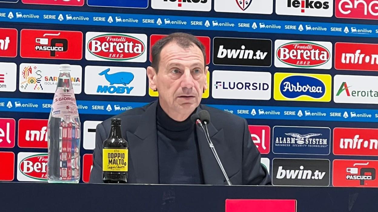 Mercato, il ds del Cagliari: «In difesa e a centrocampo va bene così»