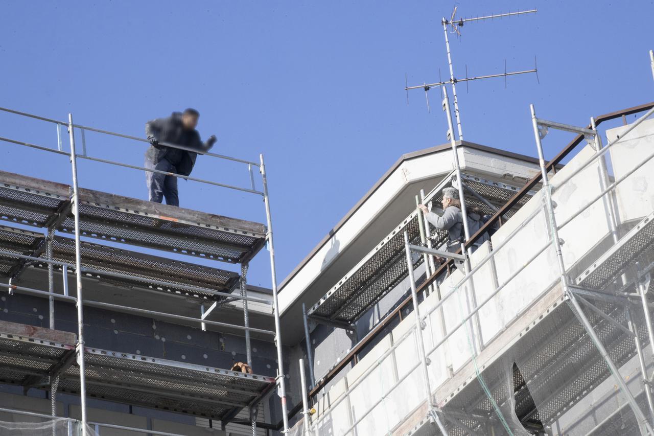 
	La trattativa con uno dei due operai

