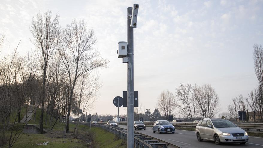 Dall'autovelox in tangenziale arriveranno circa un terzo degli incassi da multe