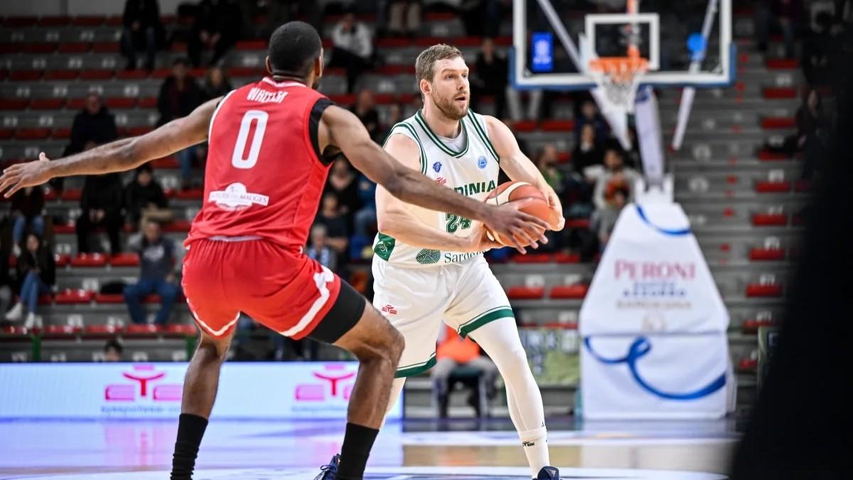 La Dinamo sfiora il colpaccio contro Cholet