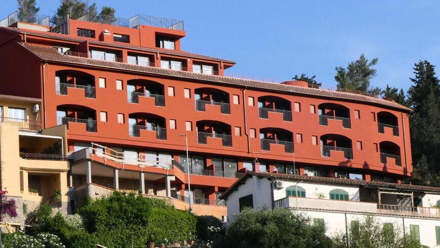 Argentario, società svedese assume 50 persone per lavorare in 3 strutture ricettive