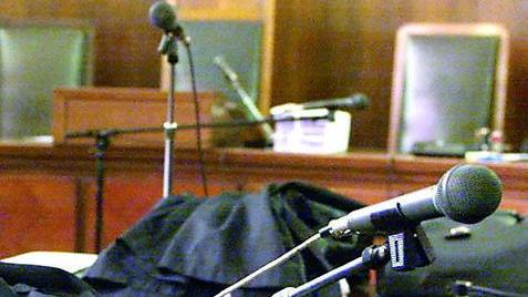 Carrara, azienda condannata a risarcire i danni da stress all’ex dipendente