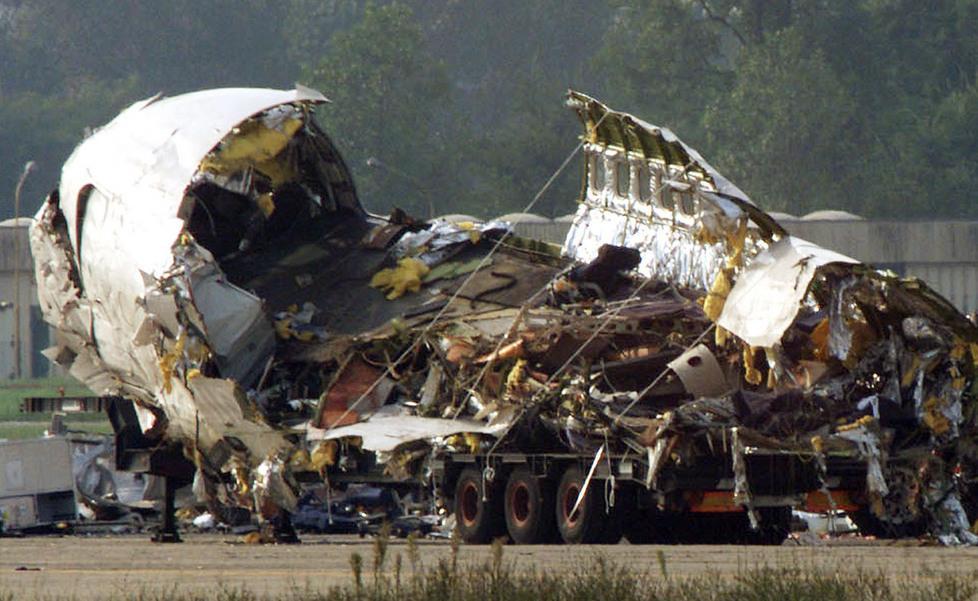 Tragedia di Linate, 13 anni senza un perché 