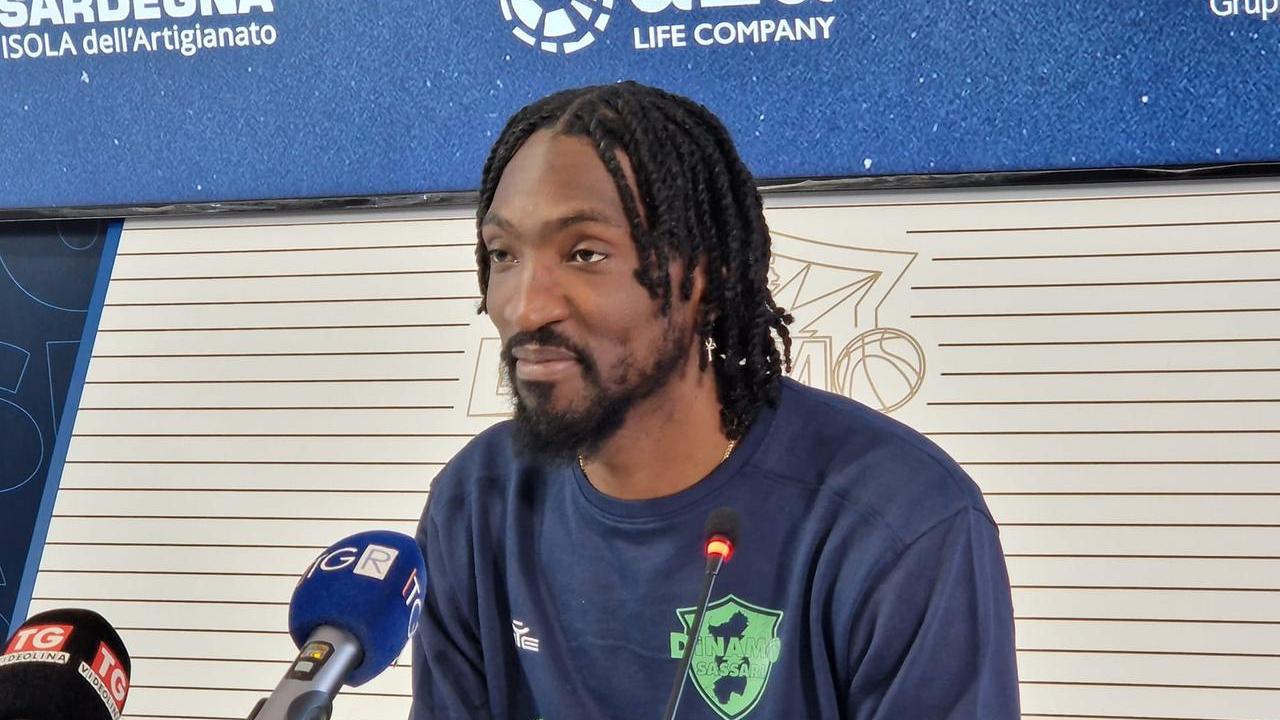 <strong>Rashawn Thomas</strong>