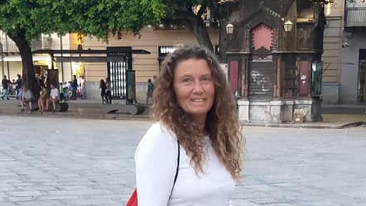 Livorno, insegnante di nuoto muore a 57 anni: lascia tre figli