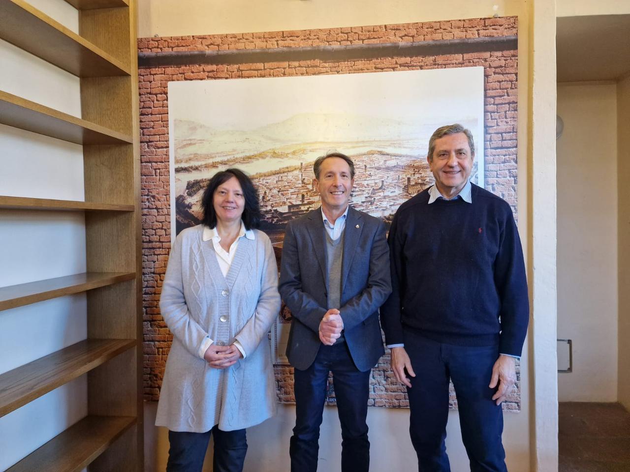 
	Da sinistra Giuliana Nieri, Remo Santini e Marco Amerigo Innocenti

