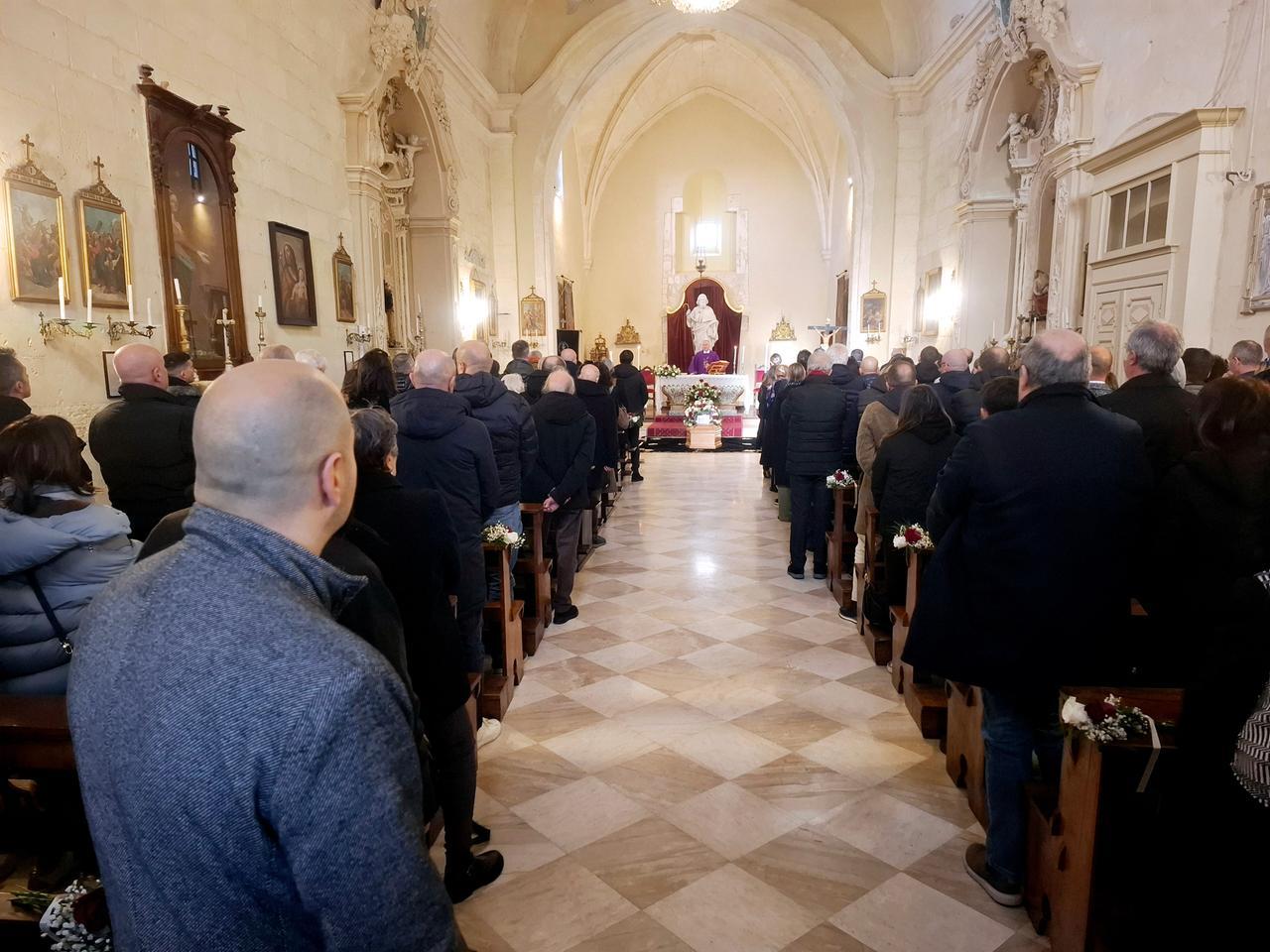 L’ultimo saluto a Pietro “Lillo” Satta, lo chef sassarese morto nel naufragio all’Isola Rossa