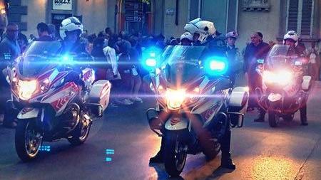 Prato, pirata della strada tenta di speronare la Municipale: multa di 10.000 euro