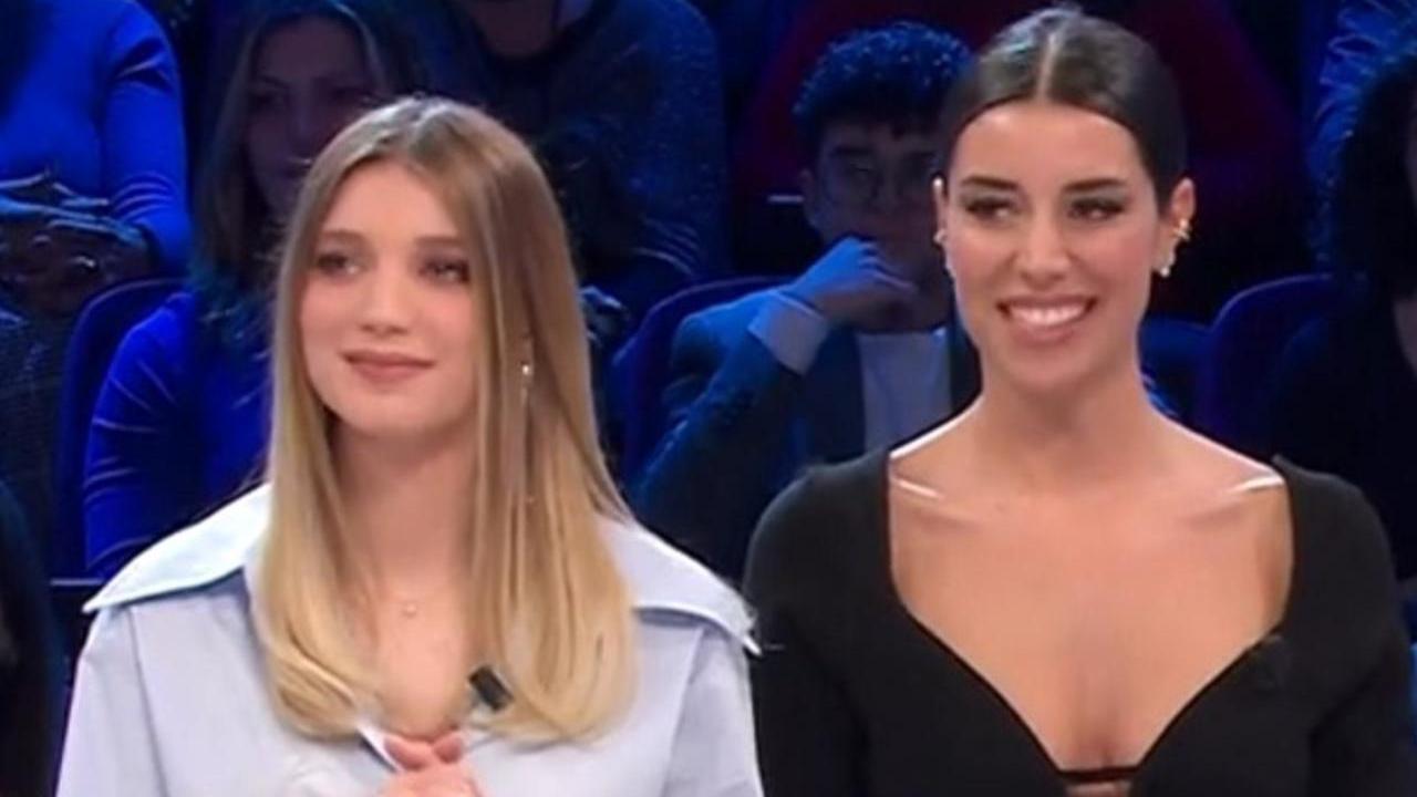 Affari Tuoi, due sorelle di Reggiolo protagoniste con Stefano De Martino