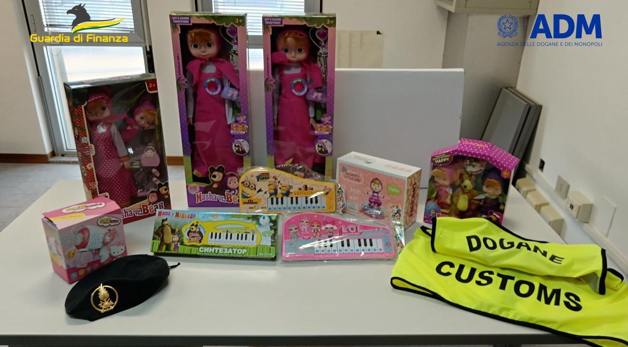 Sequestrati mille giocattoli contraffatti provenienti dalla Cina