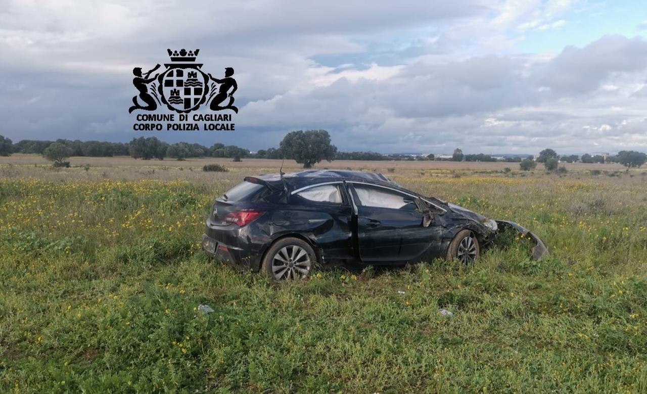 Fuori strada con l’auto, grave 62enne