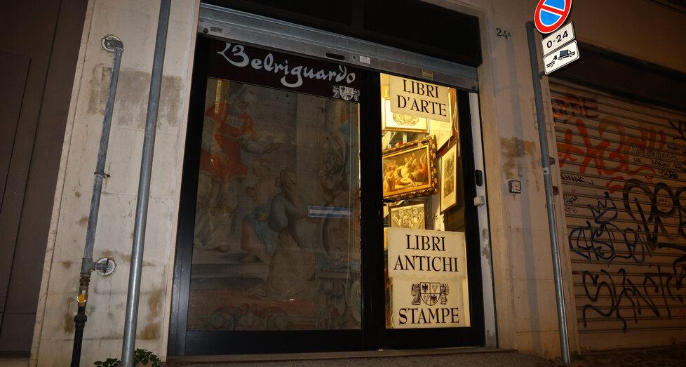 Volumi antichi e rari. A Ferrara chiude dopo 40 anni la Libreria Belriguardo