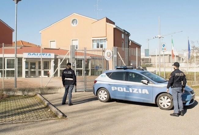 
	La polizia di stato di Carpi sta svolgendo le indagini


