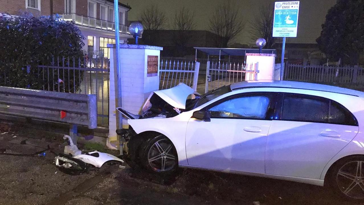 Incidente a Ferrara, feriti due ventenni