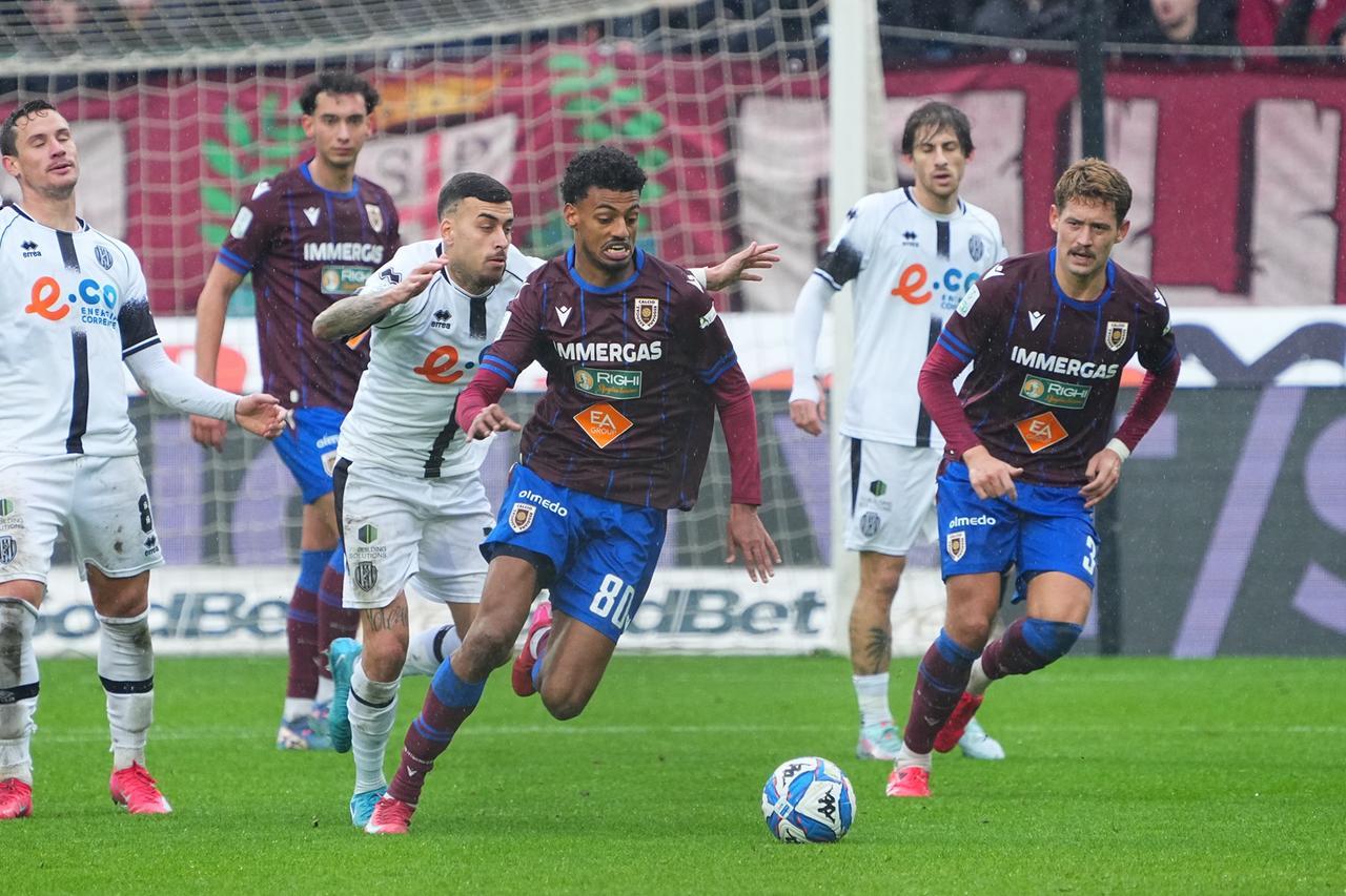 Saric regala il derby al Cesena: la Reggiana va al tappeto