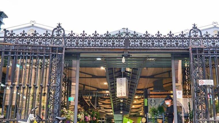 L'ingresso dello storico mercato modenese