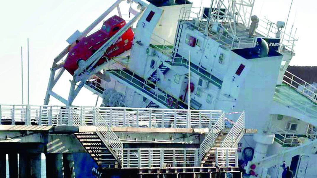 La motonave Guang Rong avrebbe avuto la prescrizione di viaggiare solo in buone condizioni meteo