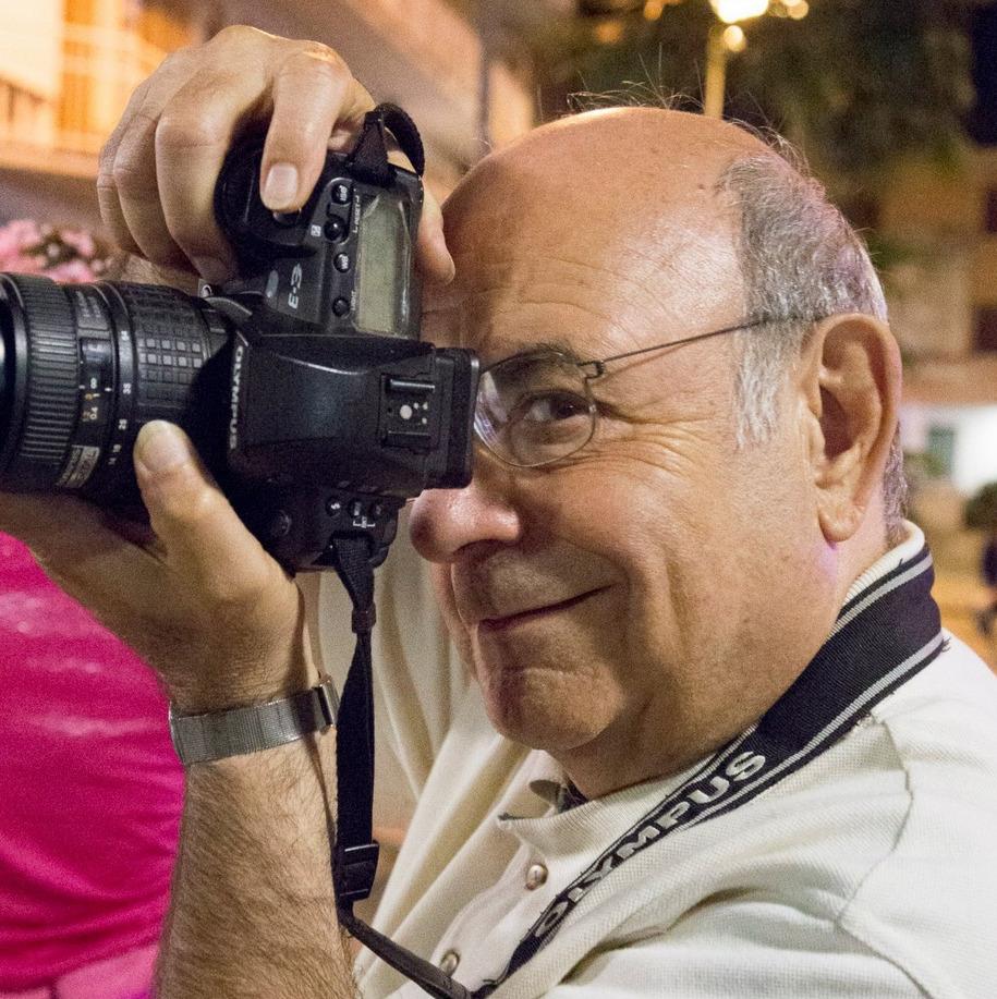 Muore a 75 anni ma non ha parenti e il funerale è bloccato. Gli amici: «Vogliamo dare l’addio a Giovanni»