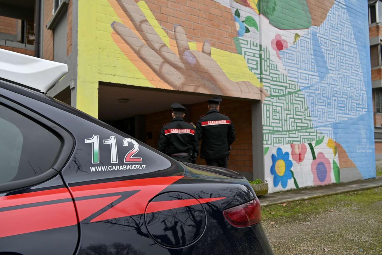 Ferrara, entra in una casa per rubare ma i carabinieri lo fermano