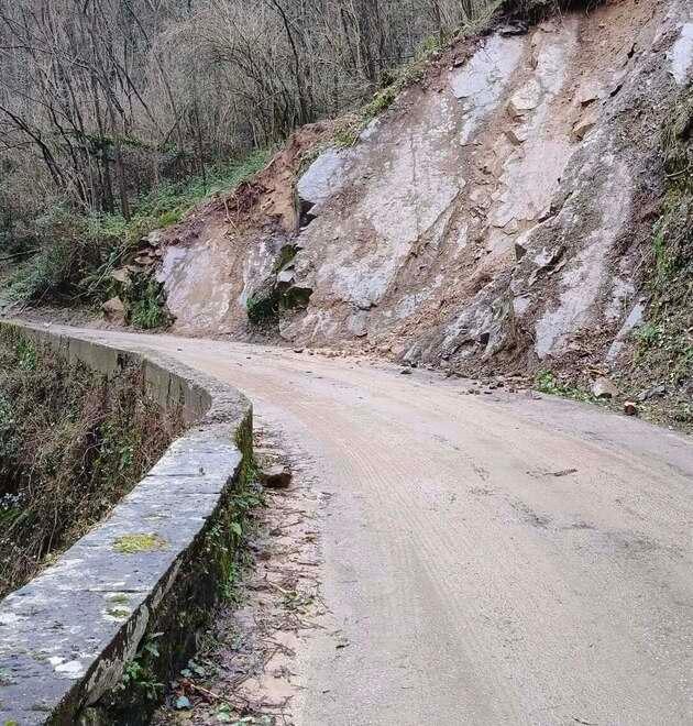 Frana in Val di Forfora, slitta la riapertura della provinciale