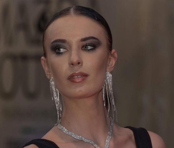 Sanremo, sul red carpet arriva la reggiana Greta Manghi