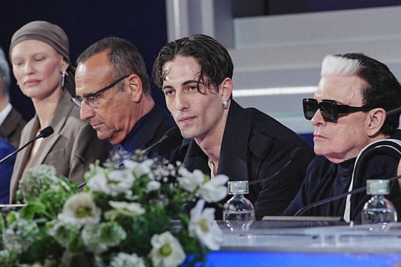 
	Damiano David nella conferenza stampa del Festival di Sanremo

