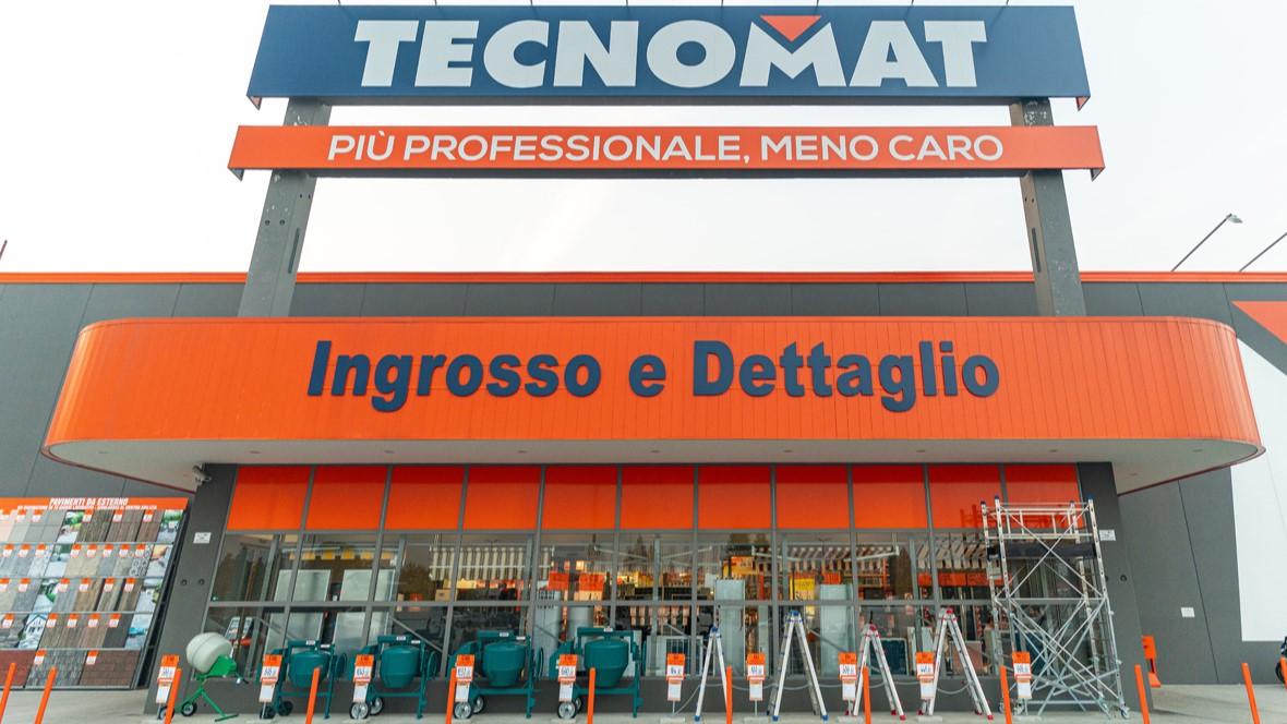 Tecnomat cresce, Macro chiude: il risiko del commercio nell’isola, ecco tutte le novità