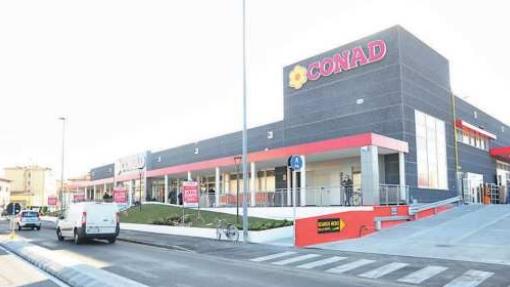Il Conad della Madonnina in via Emilia Ovest
