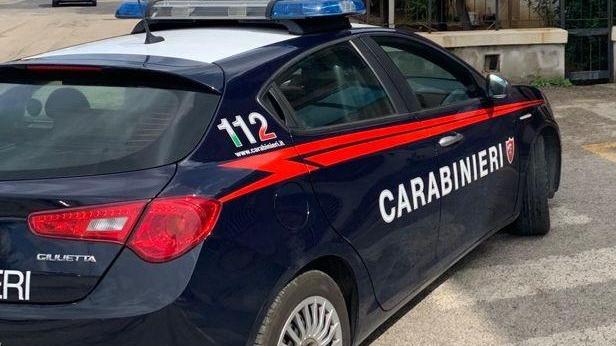 La Maddalena, trovato il cadavere di un uomo nei giardini pubblici