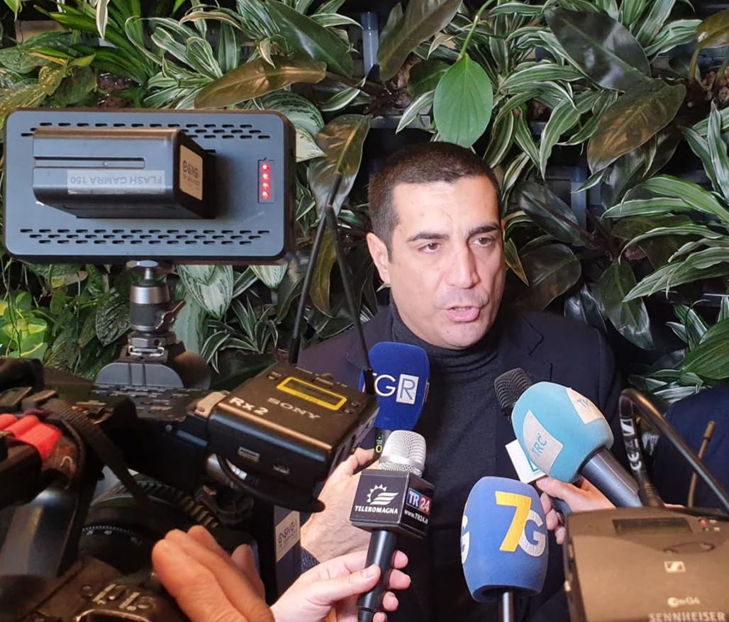 
	Michele de Pascale, presidente dell'Emilia Romagna

