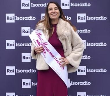 Un’operaia di Solvay è “miss mamma Gold”: premiata a Sanremo