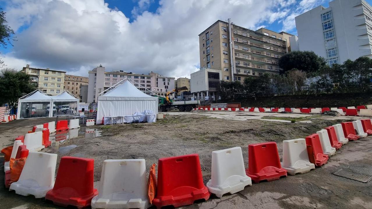 Il punto in cui nascerà il nuovo padiglione Materno Infantile <em>(foto Mauro Chessa)</em>