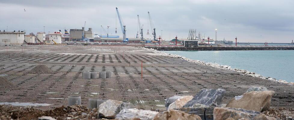 Aponte scommette sul porto di Livorno e punta al controllo di Darsena Europa