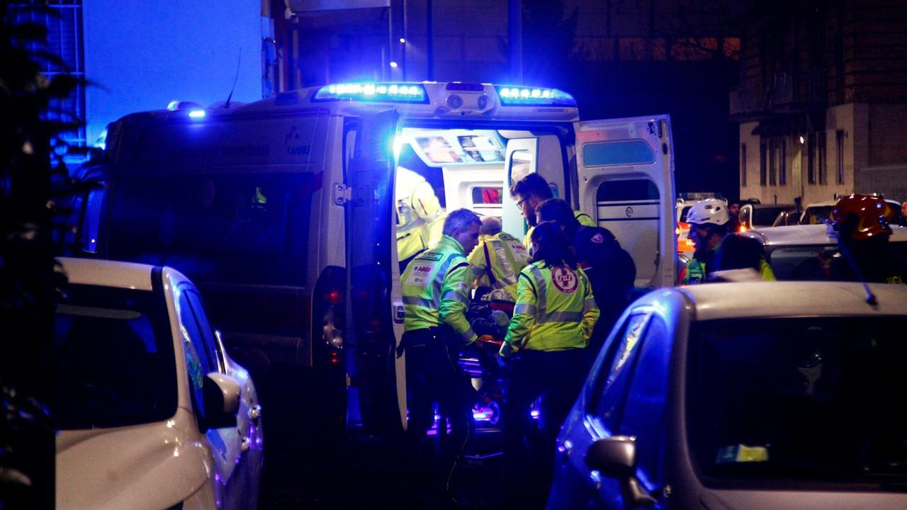 Due donne investite in via Samoggia, sono gravi