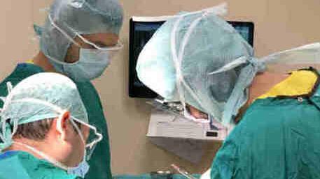 Operazione non necessaria, la paziente morì dopo un anno: ginecologo condannato a risarcire l’Asl